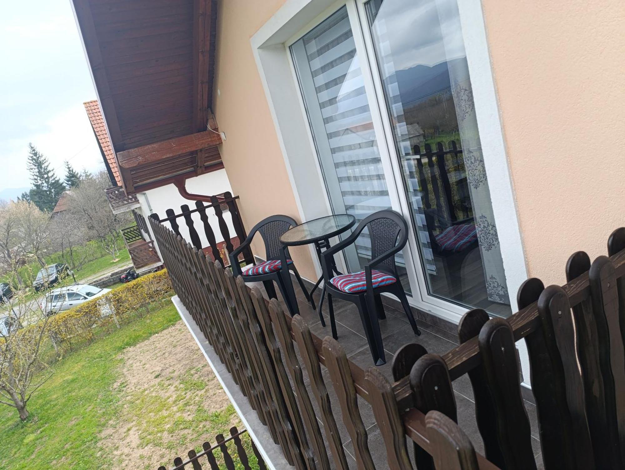 Guest House Toic Korenica Pokój zdjęcie